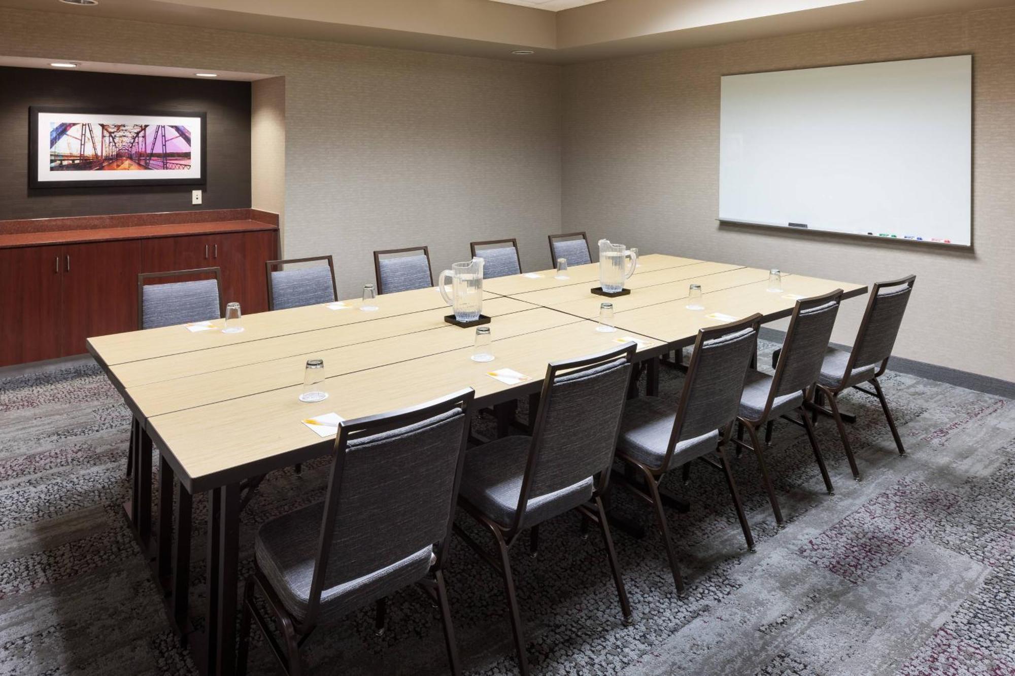 Courtyard by Marriott Birmingham Trussville Exteriör bild