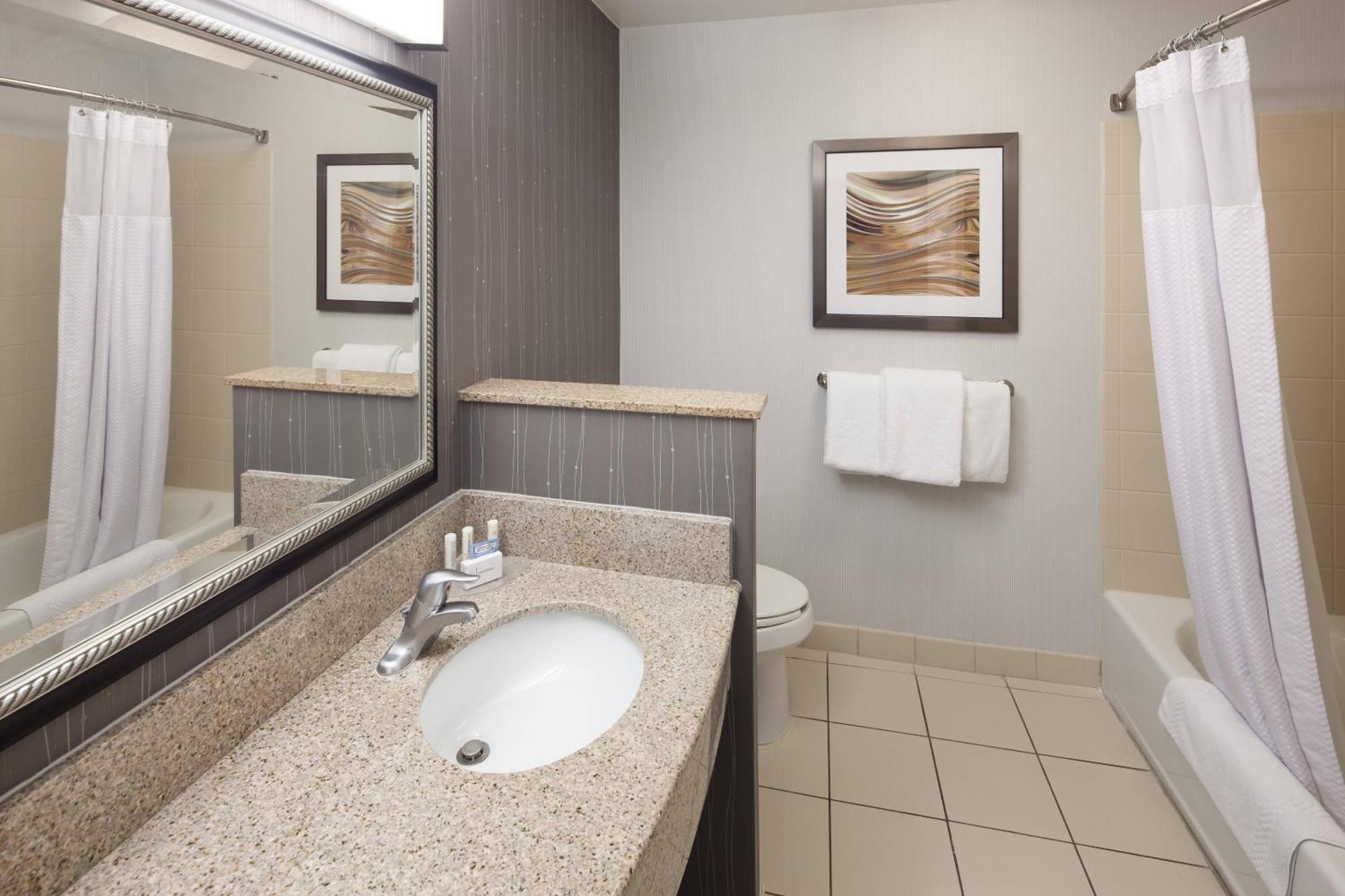 Courtyard by Marriott Birmingham Trussville Exteriör bild