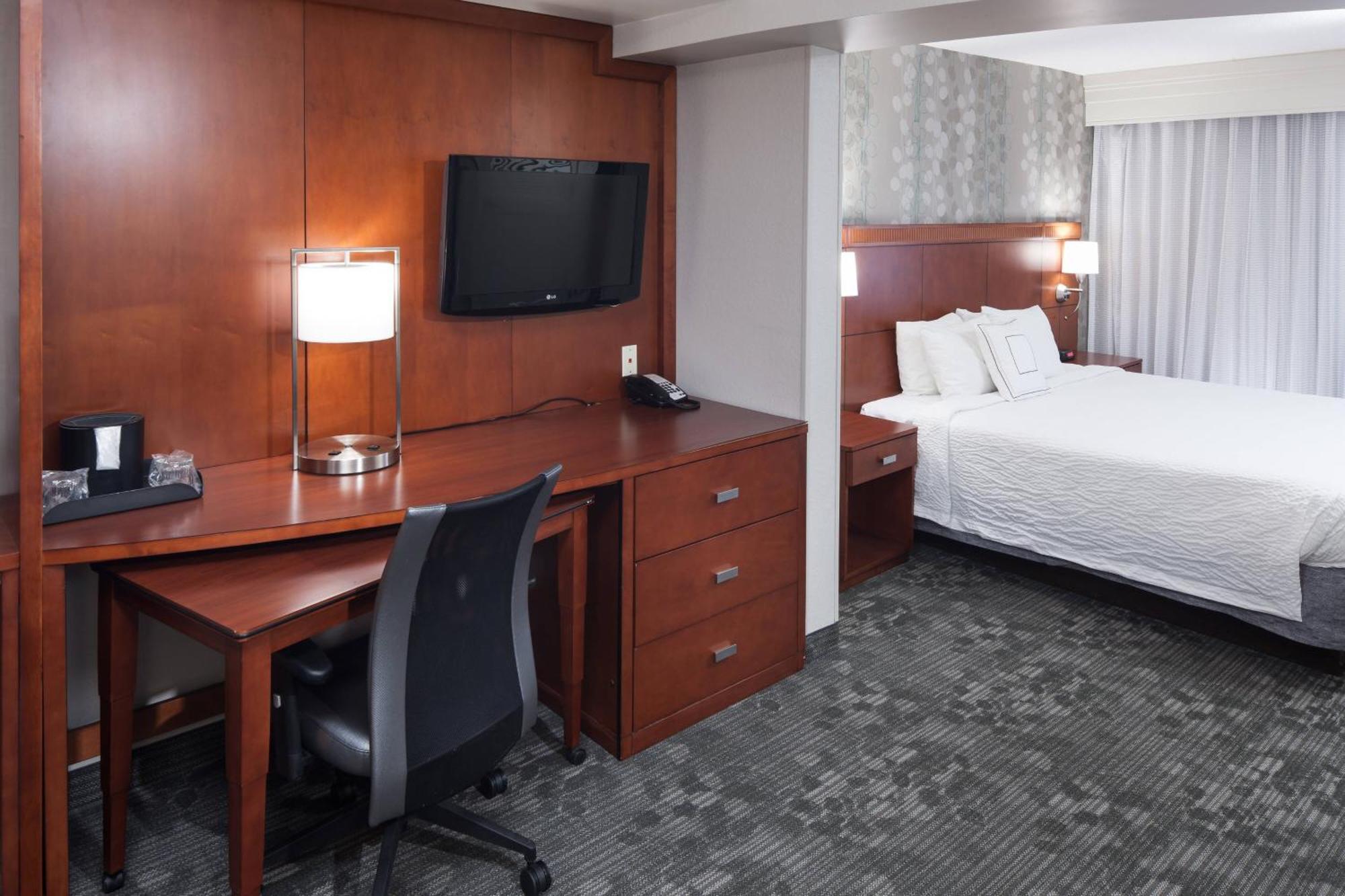 Courtyard by Marriott Birmingham Trussville Exteriör bild