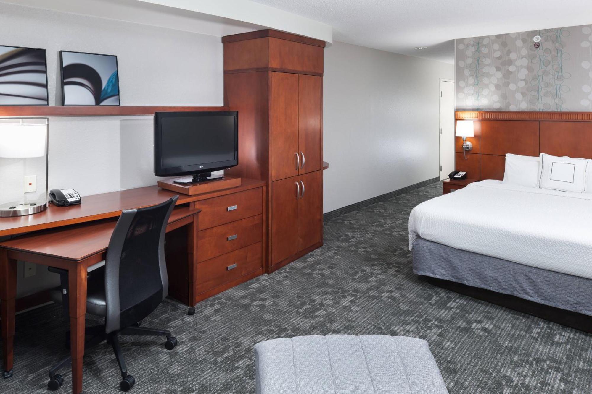 Courtyard by Marriott Birmingham Trussville Exteriör bild