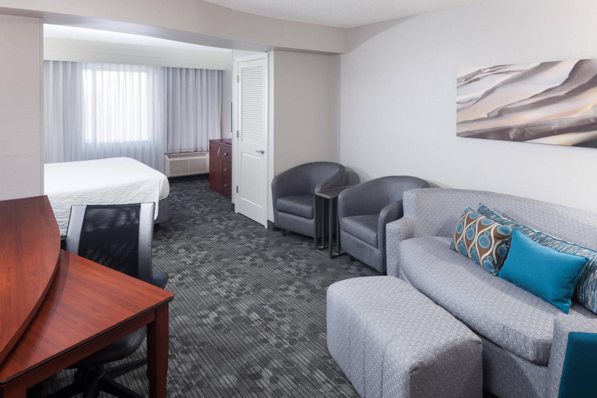 Courtyard by Marriott Birmingham Trussville Exteriör bild